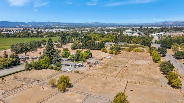 $1,850,000 | 4100 Bisordi Lane, Fulton, CA 95439