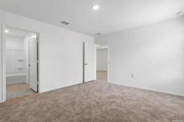 $1,625 | 10507 Padron Bend, San Antonio, TX 78224