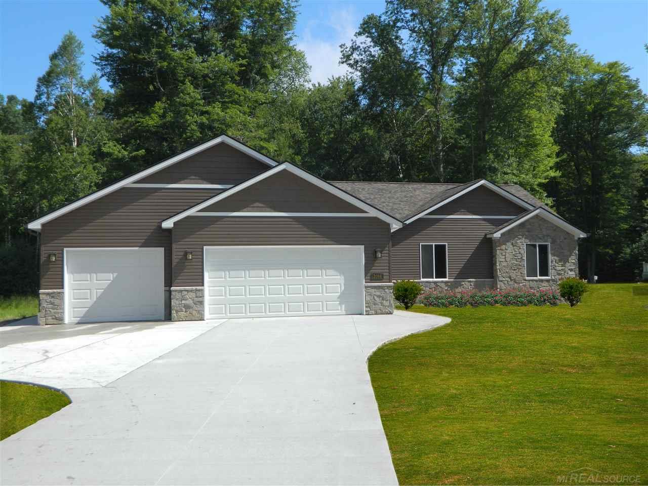15 Folkert Road Algonac, MI 48001 - Photo 1 of 6 31225654.JPG
