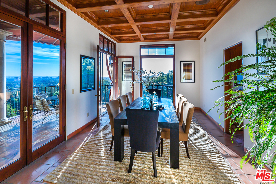 1381 Summitridge Drive Beverly Hills, CA 90210 - Photo 18 of 53