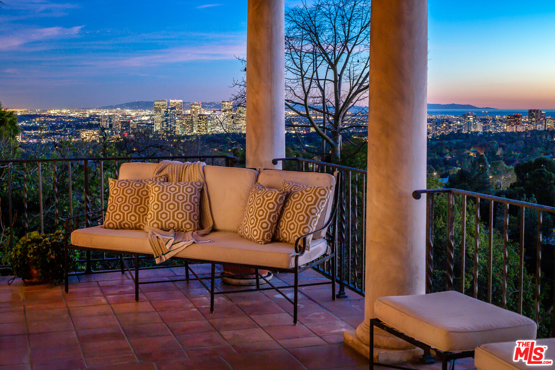 1381 Summitridge Drive Beverly Hills, CA 90210 - Photo 53 of 53