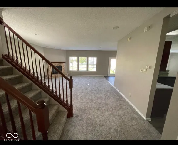 $2,800 | 12550 East 131st Street, Fishers, IN 46037