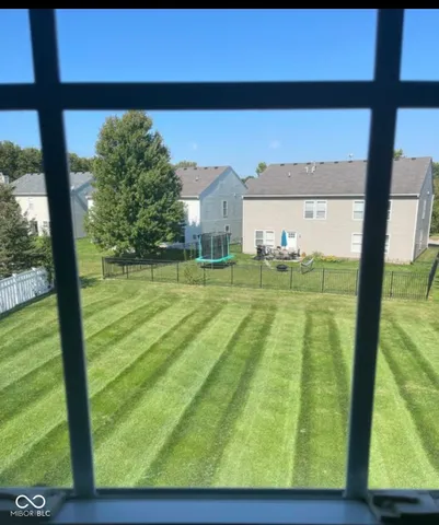 $2,800 | 12550 East 131st Street, Fishers, IN 46037