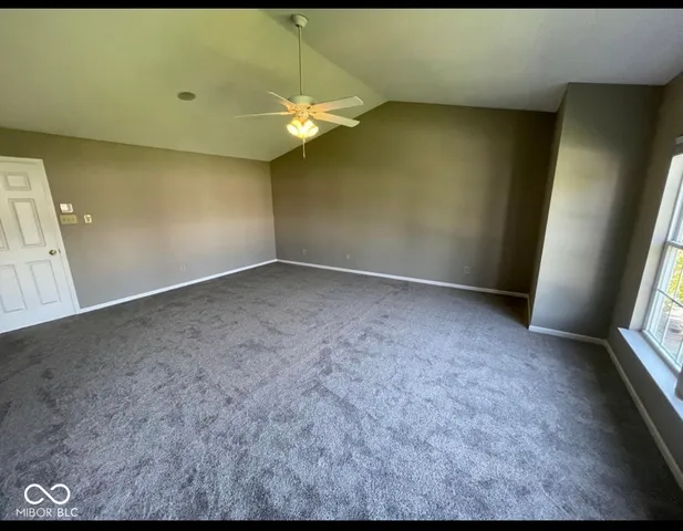 $2,800 | 12550 East 131st Street, Fishers, IN 46037