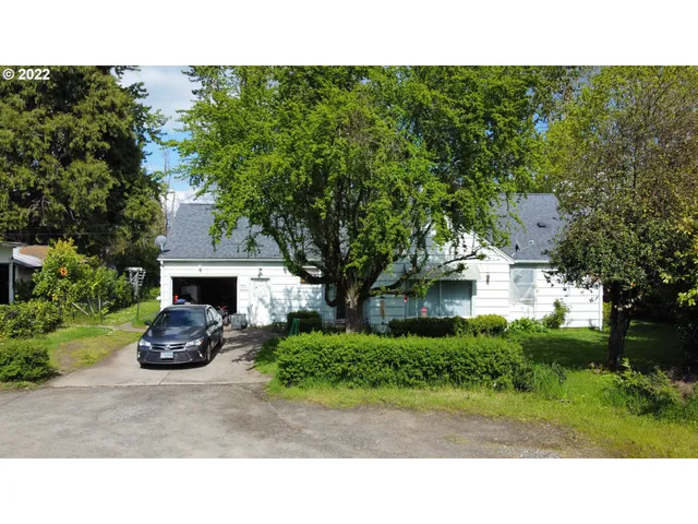 $999,000 | 1281 State Highway 99 North, Eugene, OR 97402