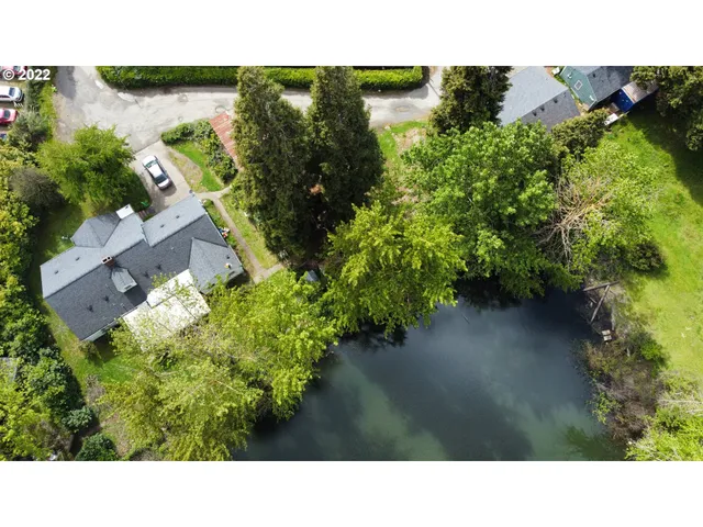 $999,000 | 1281 State Highway 99 North, Eugene, OR 97402