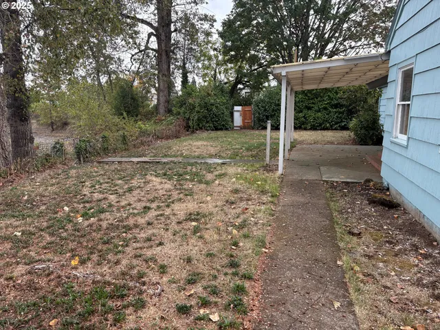 $999,000 | 1281 State Highway 99 North, Eugene, OR 97402