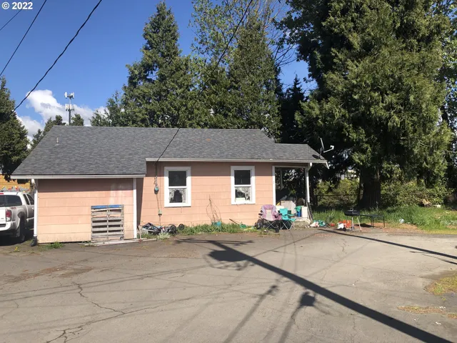 $999,000 | 1281 State Highway 99 North, Eugene, OR 97402