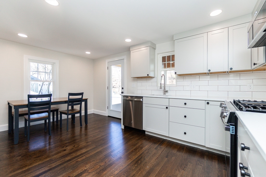 200 Beal Road Waltham, MA 02453 - Photo 3 of 33