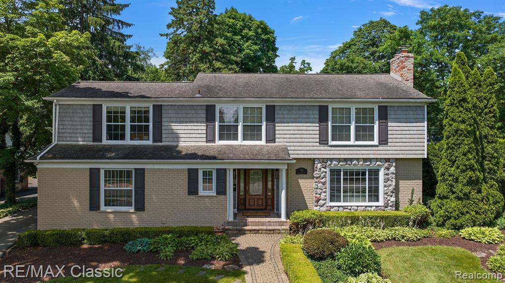783 Half Moon Road Bloomfield Hills, MI 48301 - Photo 3 of 73