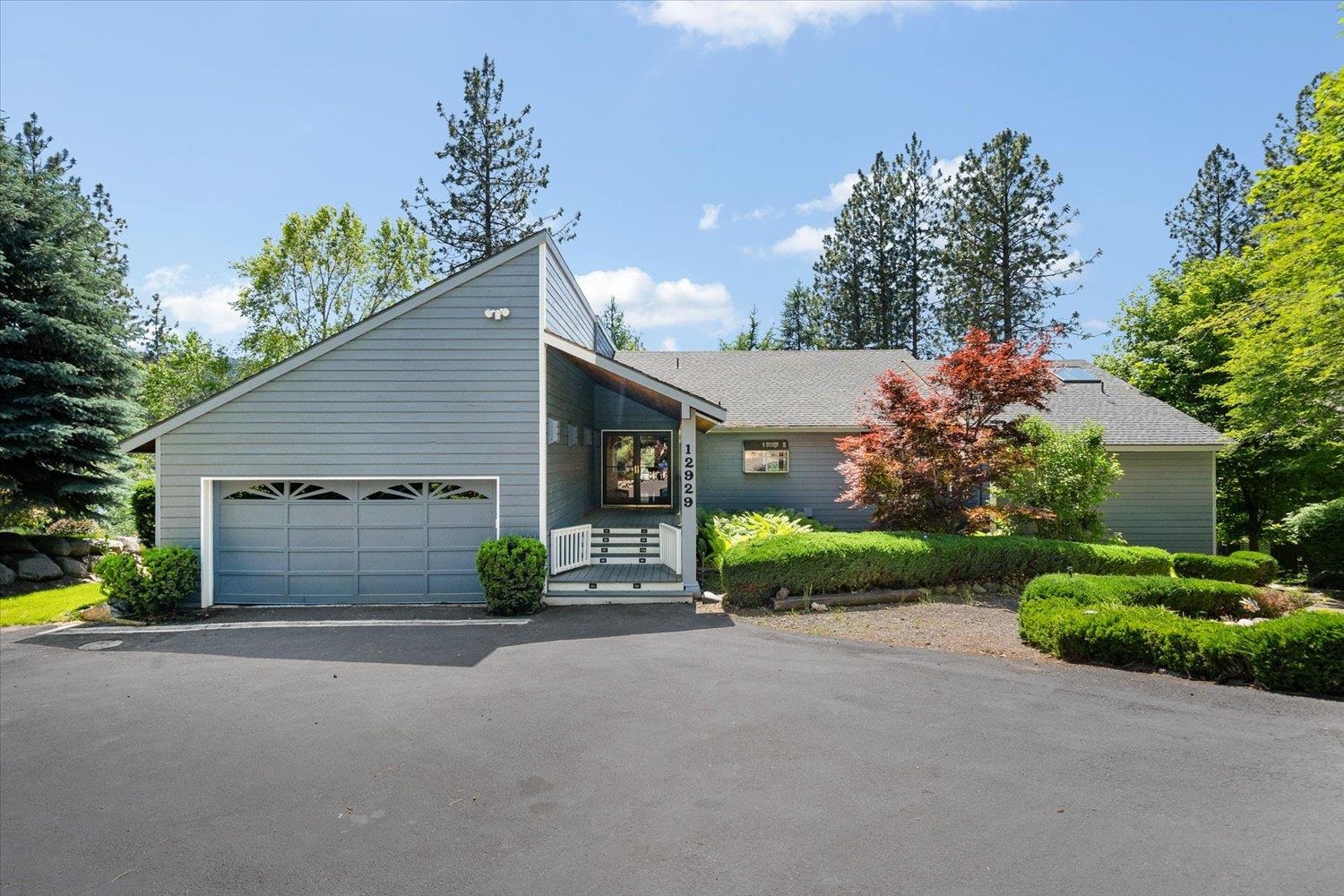 12929 West Shore Road Nine Mile Falls, WA 99026 - Photo 2 of 50 Gallery Image 2