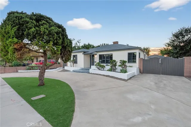 $1,049,000 | 509 North Buttonwood Street, Anaheim, CA 92805