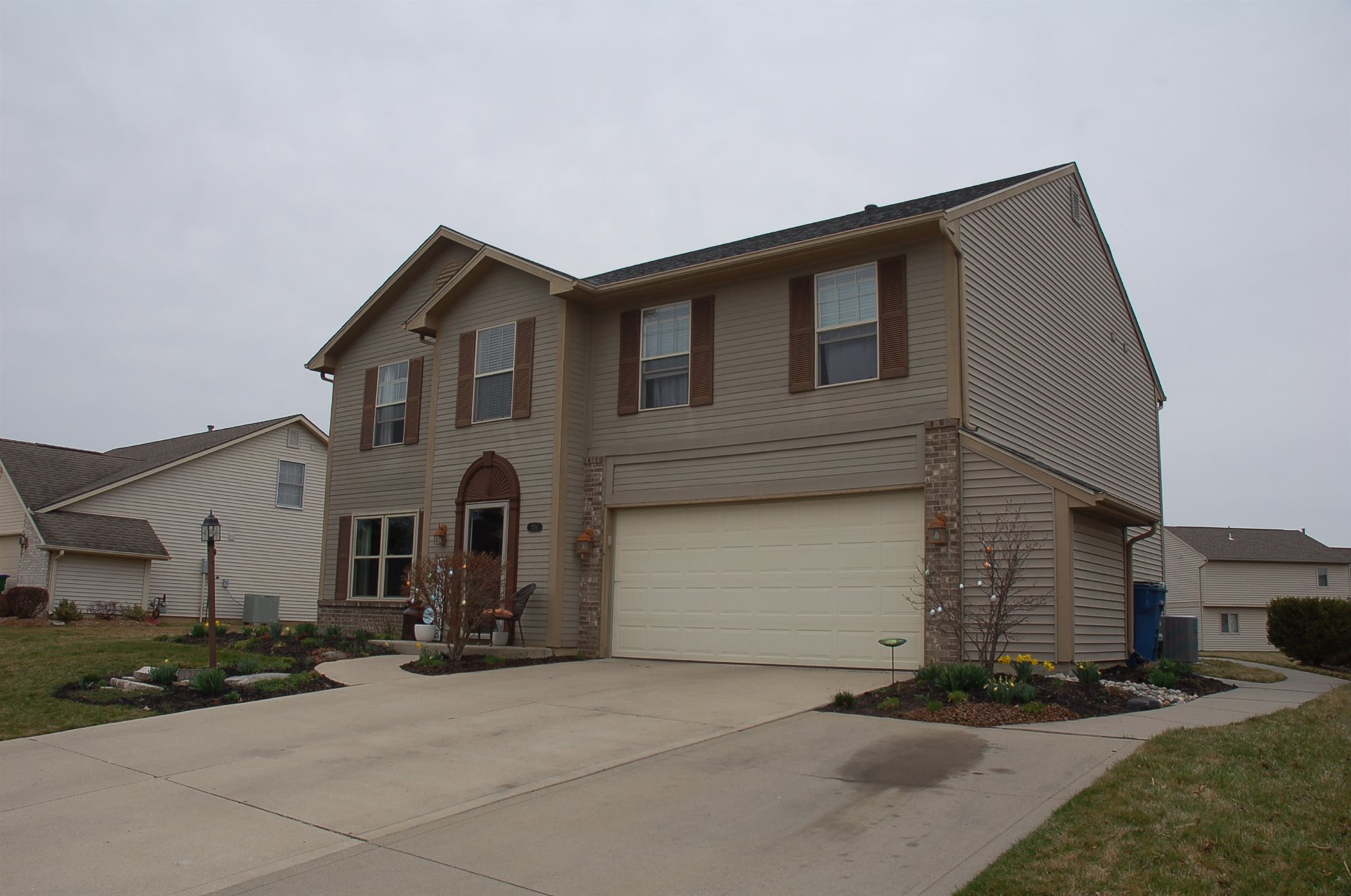 1204 Holly Ridge Run Fort Wayne, IN 46845 - Photo 1 of 20 Gallery Image 1