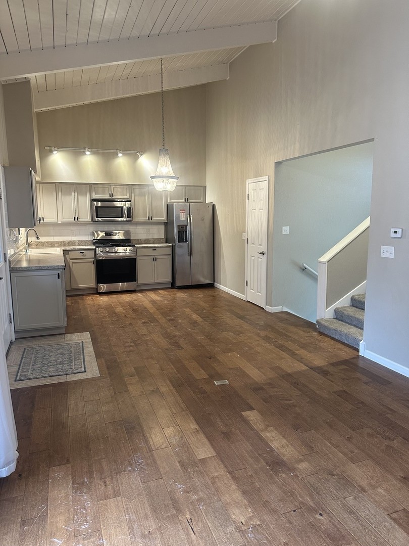 2211 Benjamin Lane Bloomington, IL 61701 - Photo 12 of 42