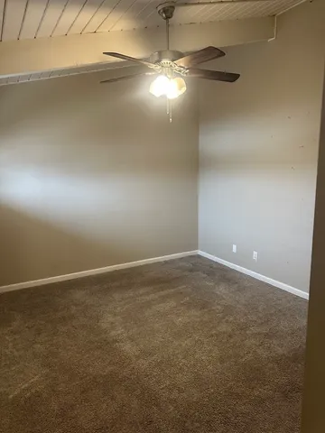 $215,000 | 2211 Benjamin Lane, Bloomington, IL 61701