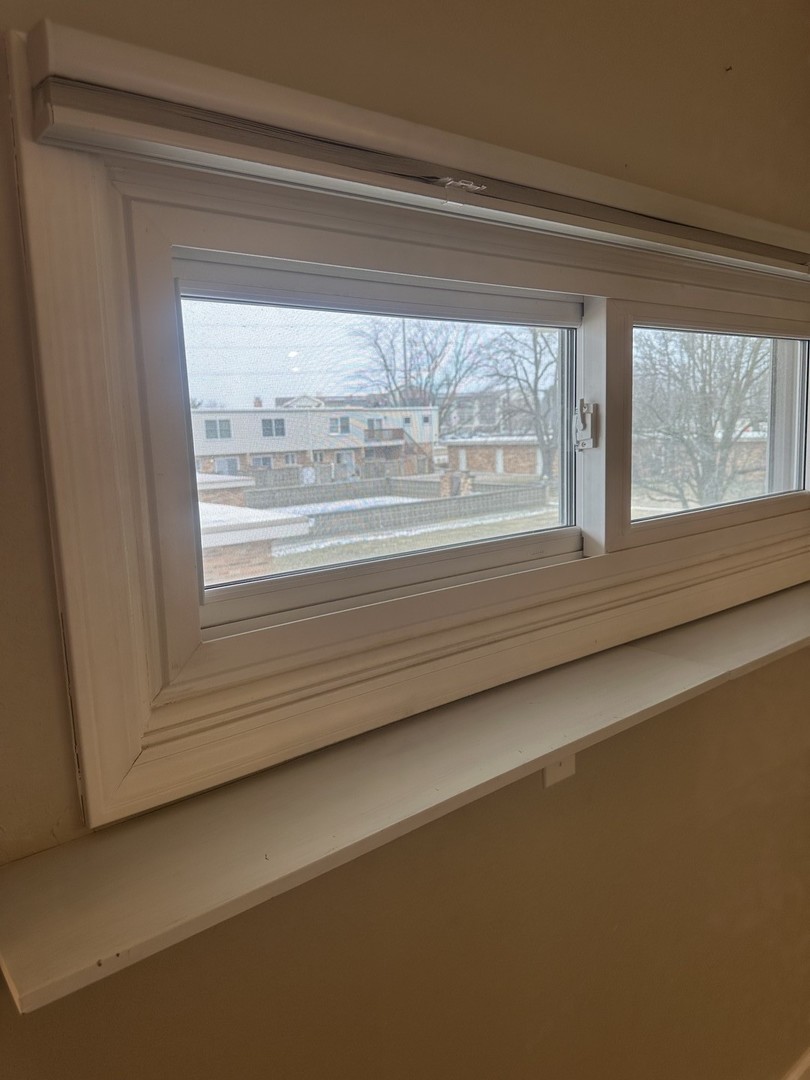 2211 Benjamin Lane Bloomington, IL 61701 - Photo 27 of 50 a view of a room that has a window