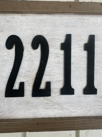 $215,000 | 2211 Benjamin Lane, Bloomington, IL 61701