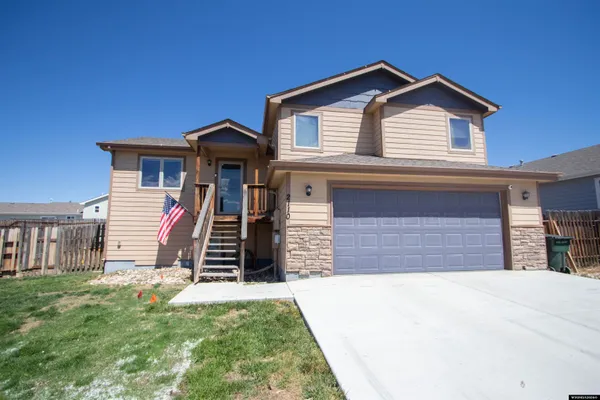 $395,000 | 2110 Goosewing Street, Bar Nunn, WY 82601