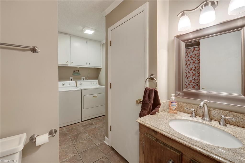 131 Love Road Lexington, NC 27295 - Photo 14 of 30 Gallery Image 14