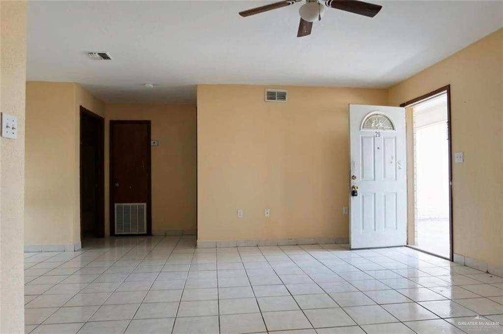 5007 East US Highway 83, Unit 24 Rio Grande City, TX 78582 - Photo 3 of 10