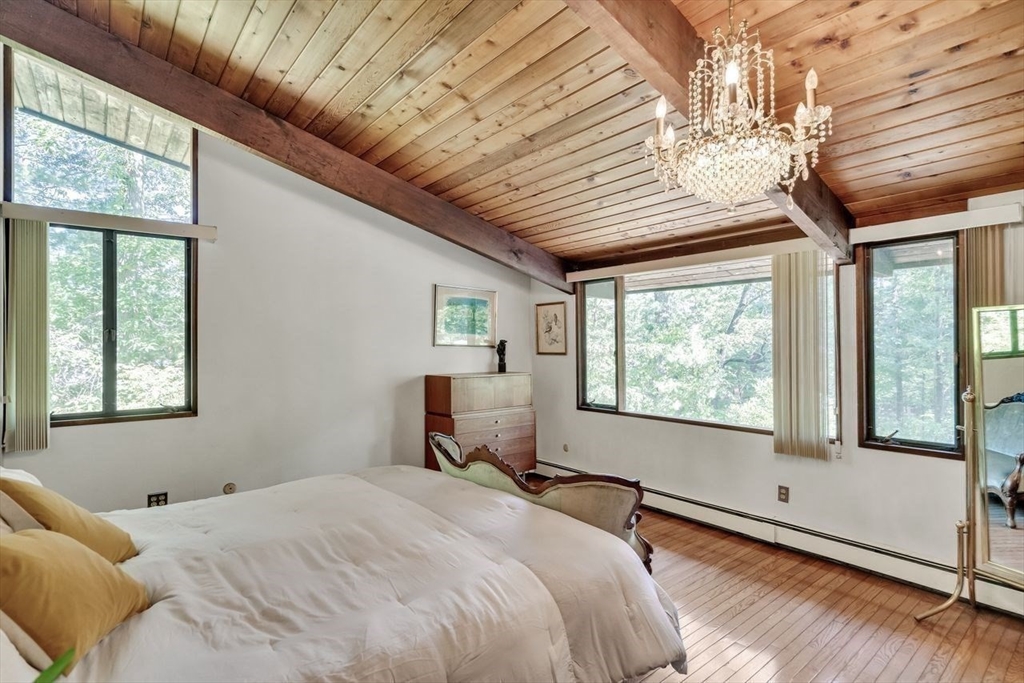 317 Springs Road Bedford, MA 01730 - Photo 17 of 35 Gallery Image 17