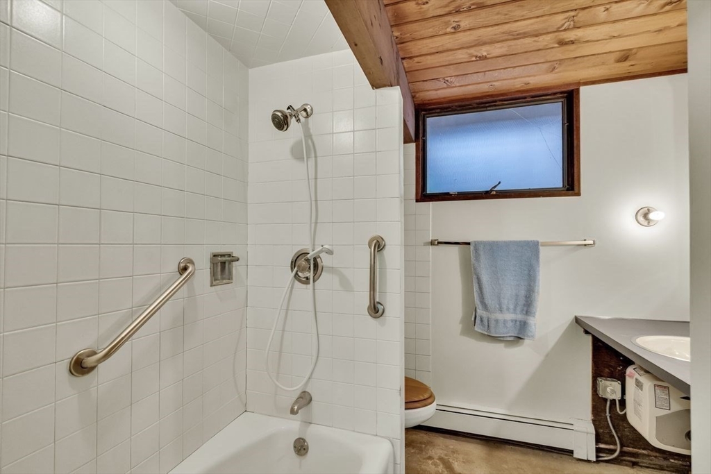 317 Springs Road Bedford, MA 01730 - Photo 8 of 35 Gallery Image 8
