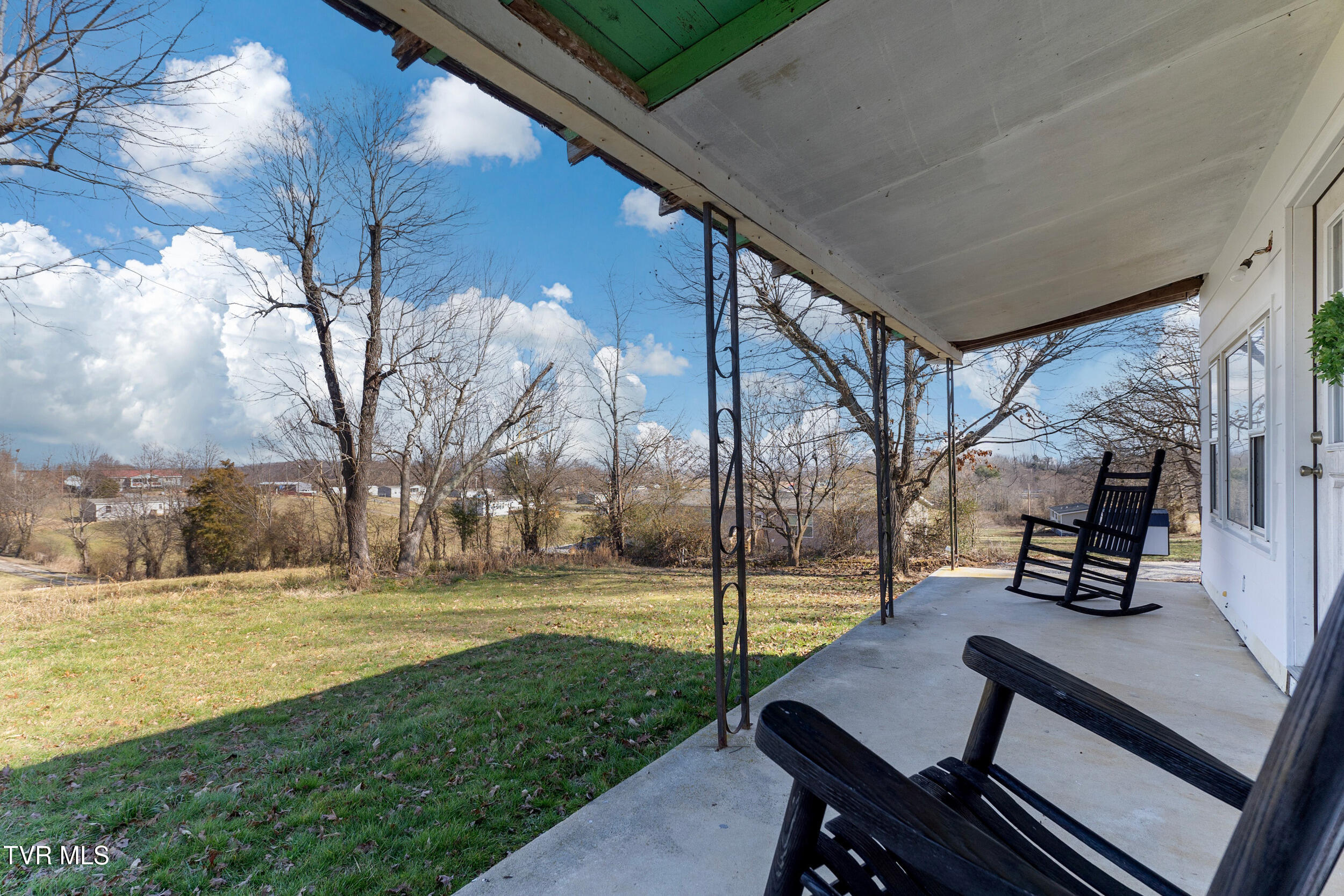 110 Morrison Way Limestone, TN 37681 - Photo 15 of 38 19_arw01166