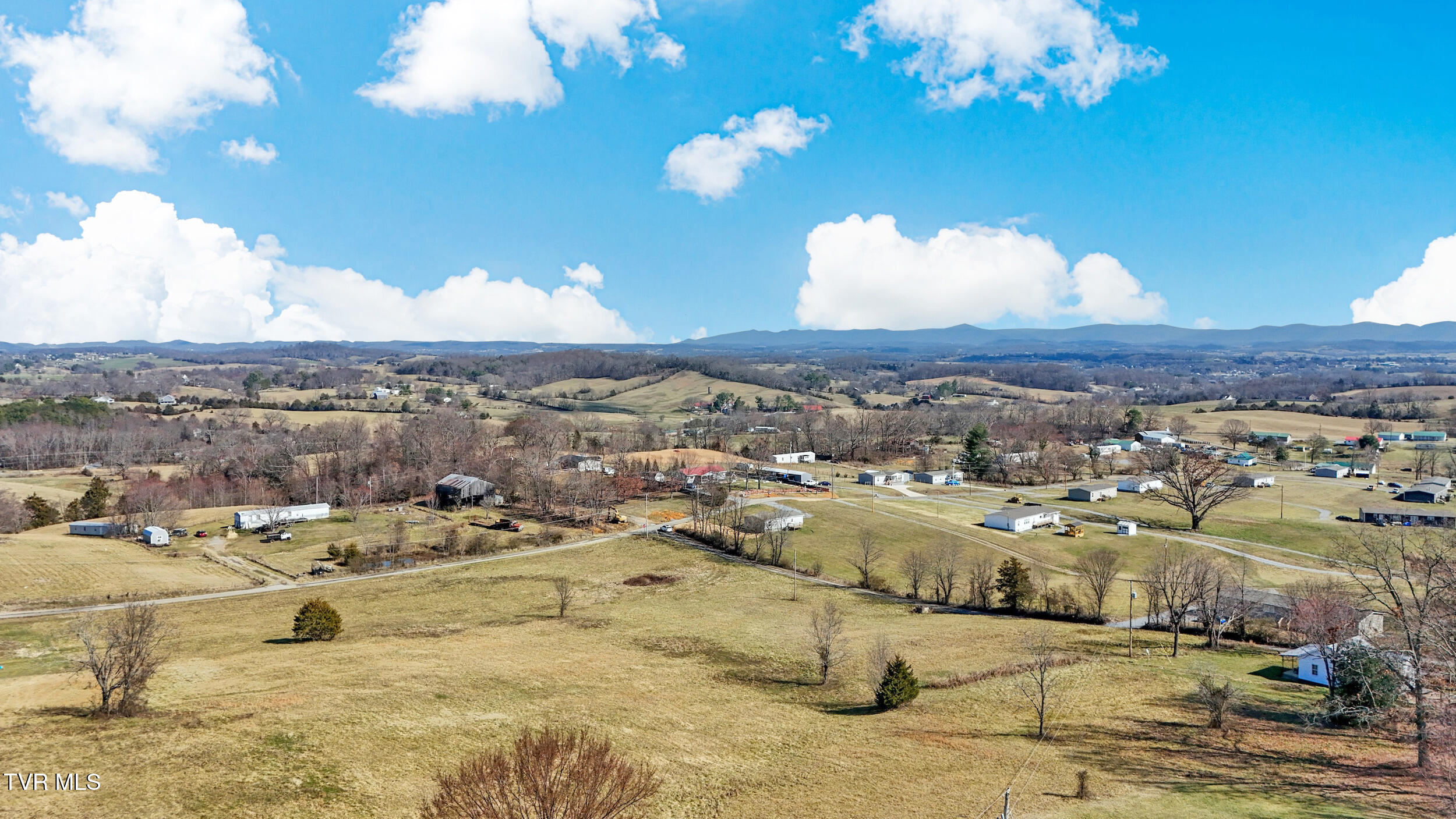 110 Morrison Way Limestone, TN 37681 - Photo 10 of 38 10_dji_20250210132822_0922_d