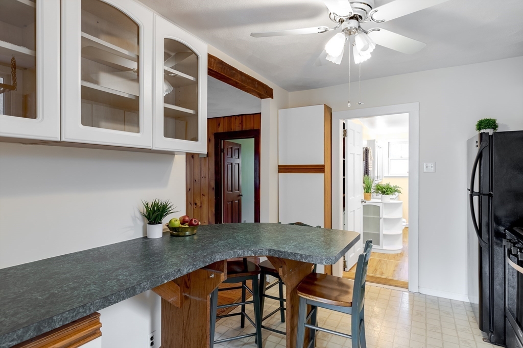 85 Colonial Drive Littleton, MA 01460 - Photo 8 of 26 a dining room with furniture and window