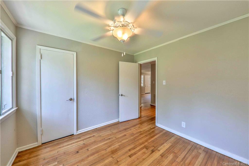 3021 Minnesota Road, Unit 3021 Charlotte, NC 28208 - Photo 14 of 18 Gallery Image 14