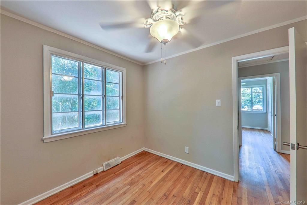 3021 Minnesota Road, Unit 3021 Charlotte, NC 28208 - Photo 9 of 18 Gallery Image 9