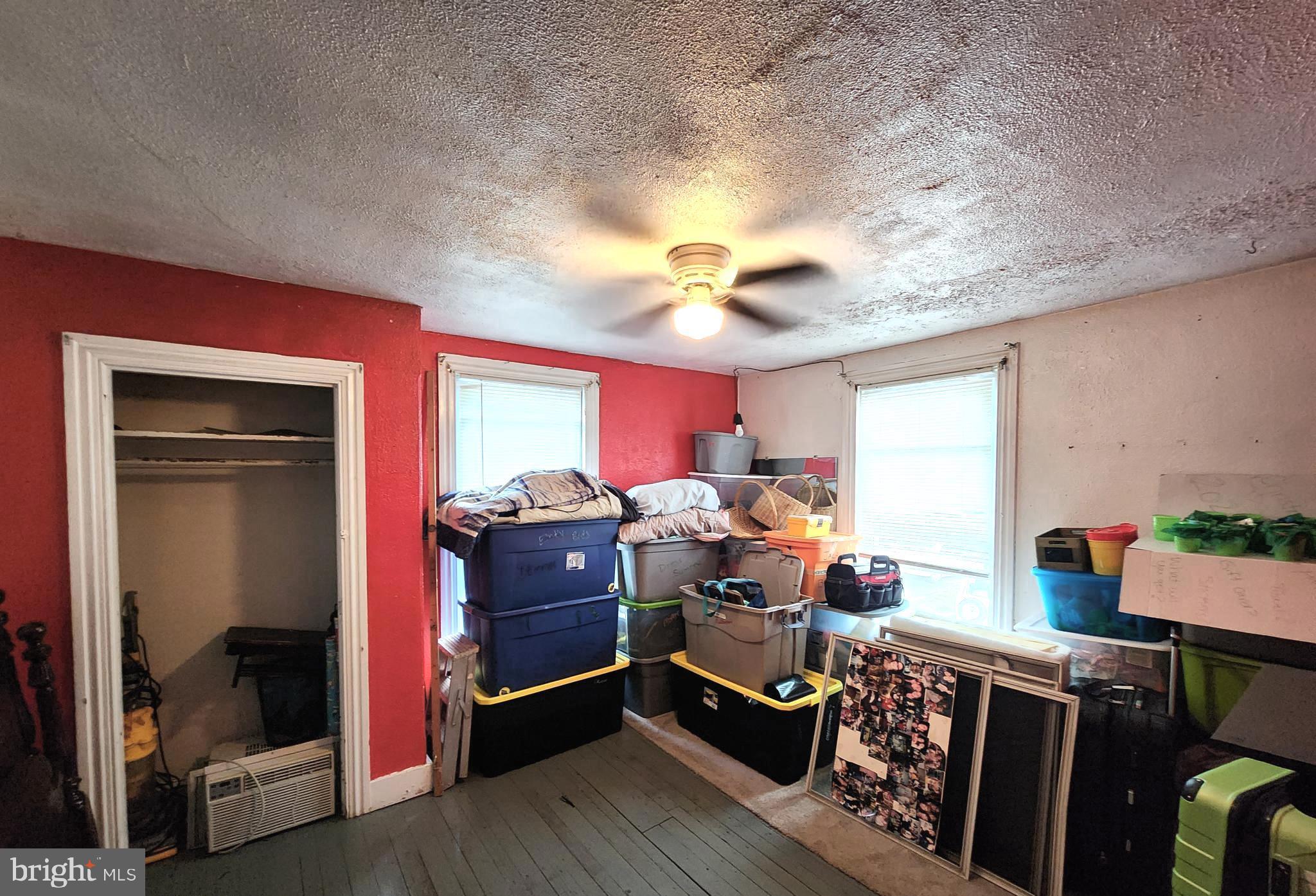 306 Middletown Road Media, PA 19063 - Photo 20 of 22 a room with furniture a lamp and a window