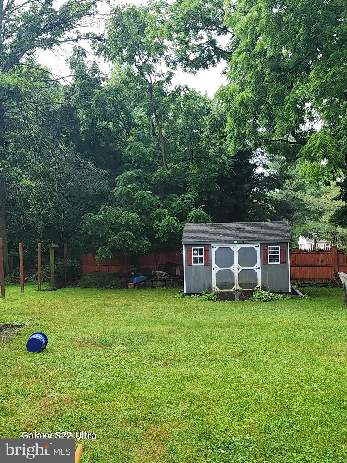306 Middletown Road Media, PA 19063 - Photo 22 of 22 a view of a house with backyard