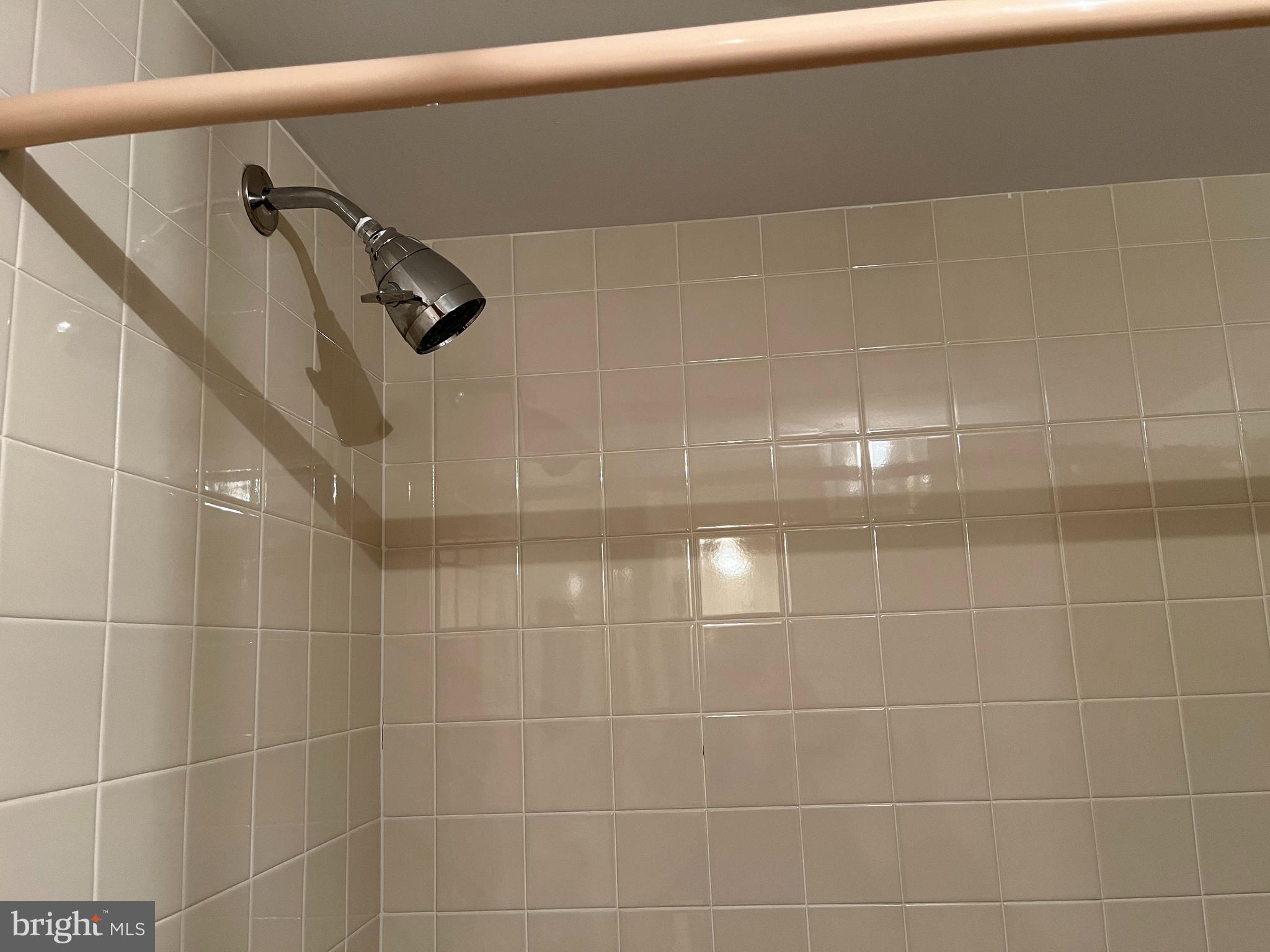 2131 Welsh Road, Unit 112 Philadelphia, PA 19115 - Photo 39 of 68 Sparkling Ceramic Tile