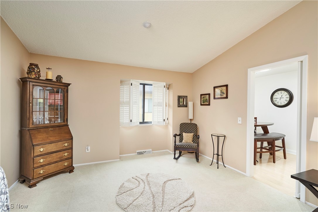 1066 Hampton Ridge Drive Akron, OH 44313 - Photo 7 of 16 Gallery Image 7