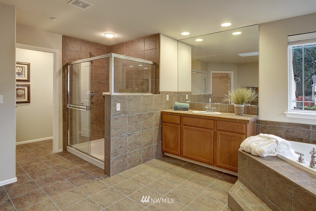 874 South 48th Street Renton, WA 98055 - Photo 15 of 18