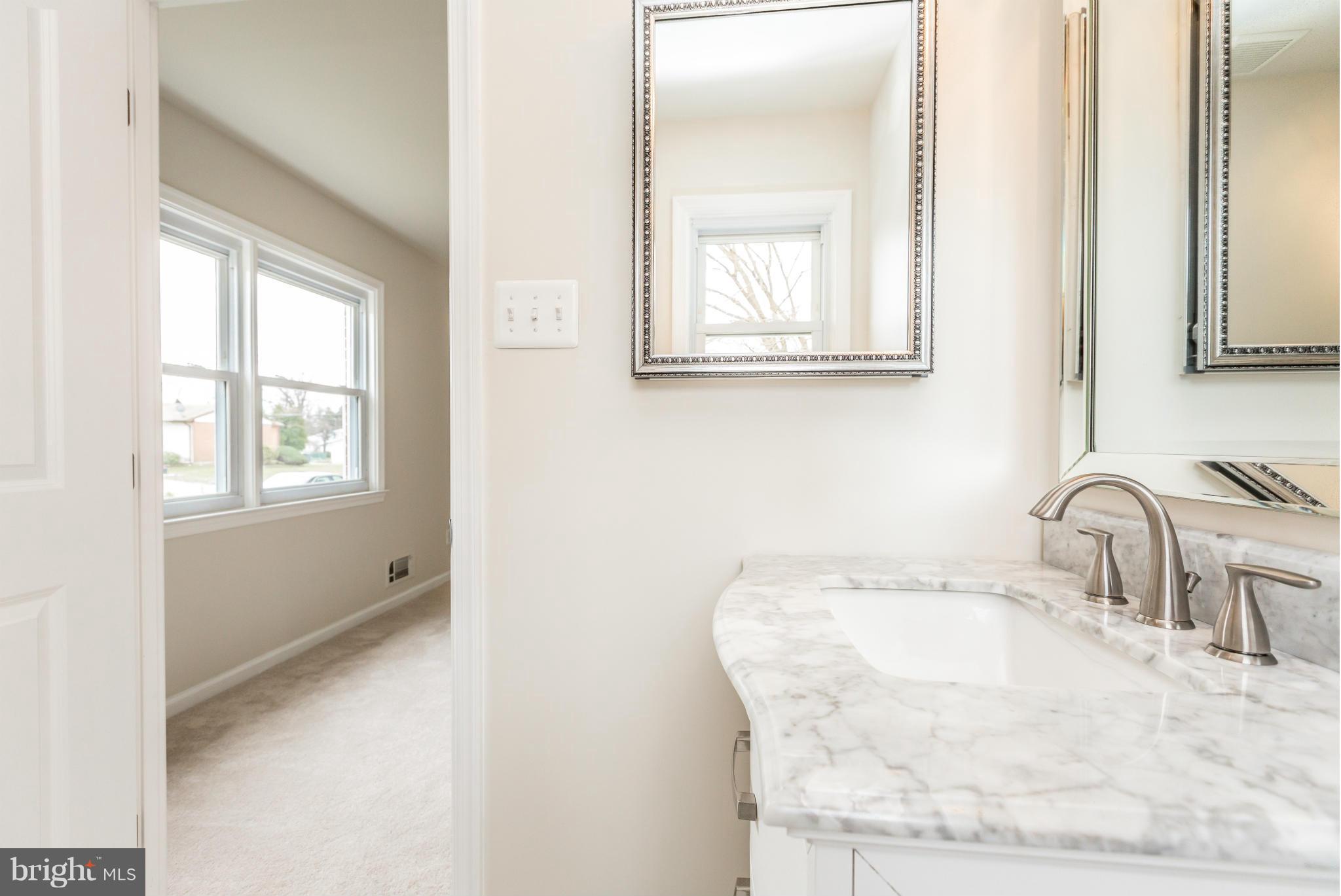 8312 Tinsley Road Baltimore, MD 21244 - Photo 14 of 30 Bath (Master)
