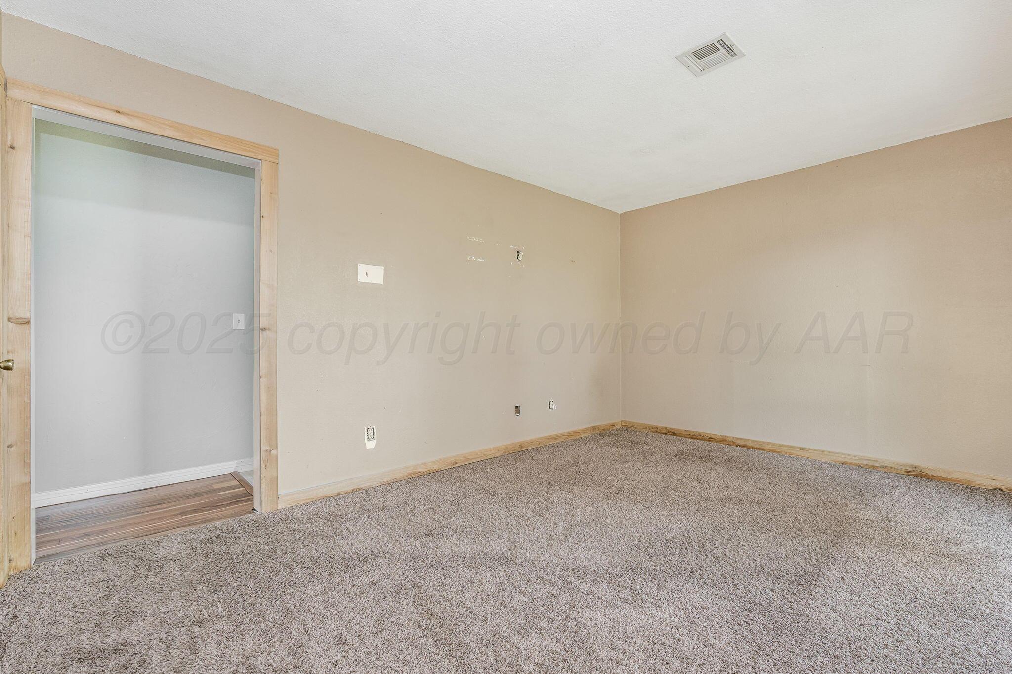 210 Jose Poco Fritch, TX 79036 - Photo 11 of 53 210 Jose Poco 02