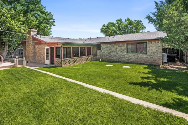 $298,900 | 210 Jose Poco, Fritch, TX 79036