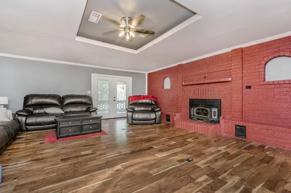 $298,900 | 210 Jose Poco, Fritch, TX 79036