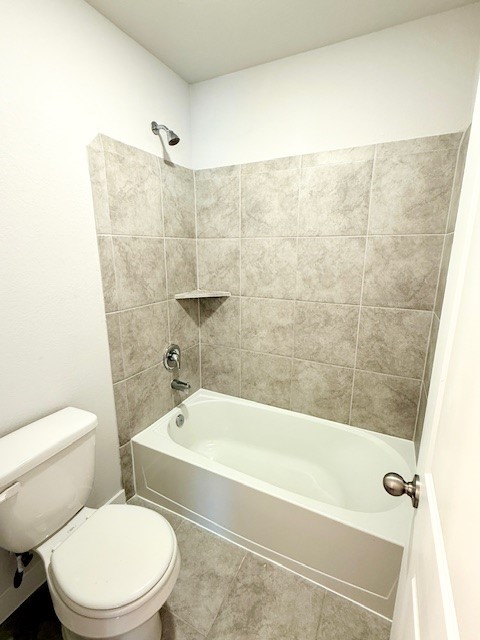 217 Laura Leigh Lane Angleton, TX 77515 - Photo 9 of 15