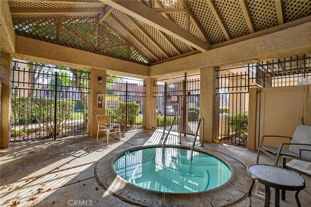 2381 Archwood Lane, Unit 184 Simi Valley, CA 93063 - Photo 22 of 33