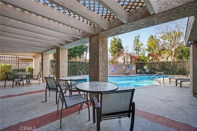 $595,000 | 2381 Archwood Lane, Unit 184, Simi Valley, CA 93063