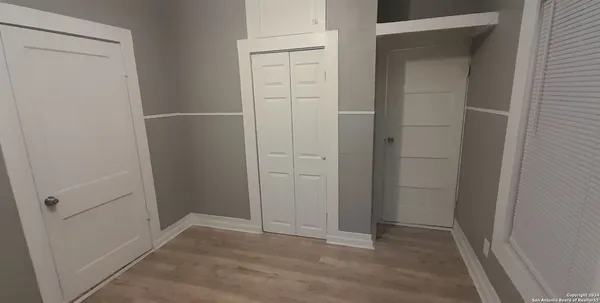 $905 | 403 Terrell Avenue, Unit 5, San Antonio, TX 78214