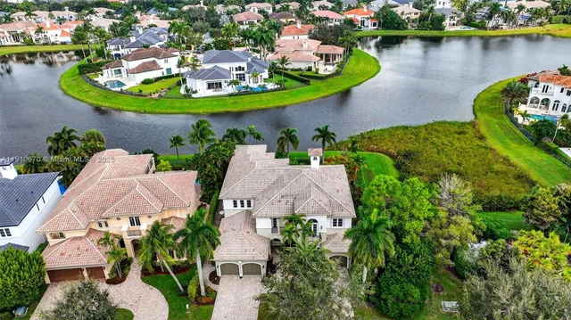 $14,000 | 9597 Bridgebrook Drive, Boca Raton, FL 33496