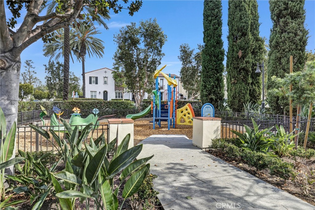 83 Mission Irvine, CA 92620 - Photo 24 of 33