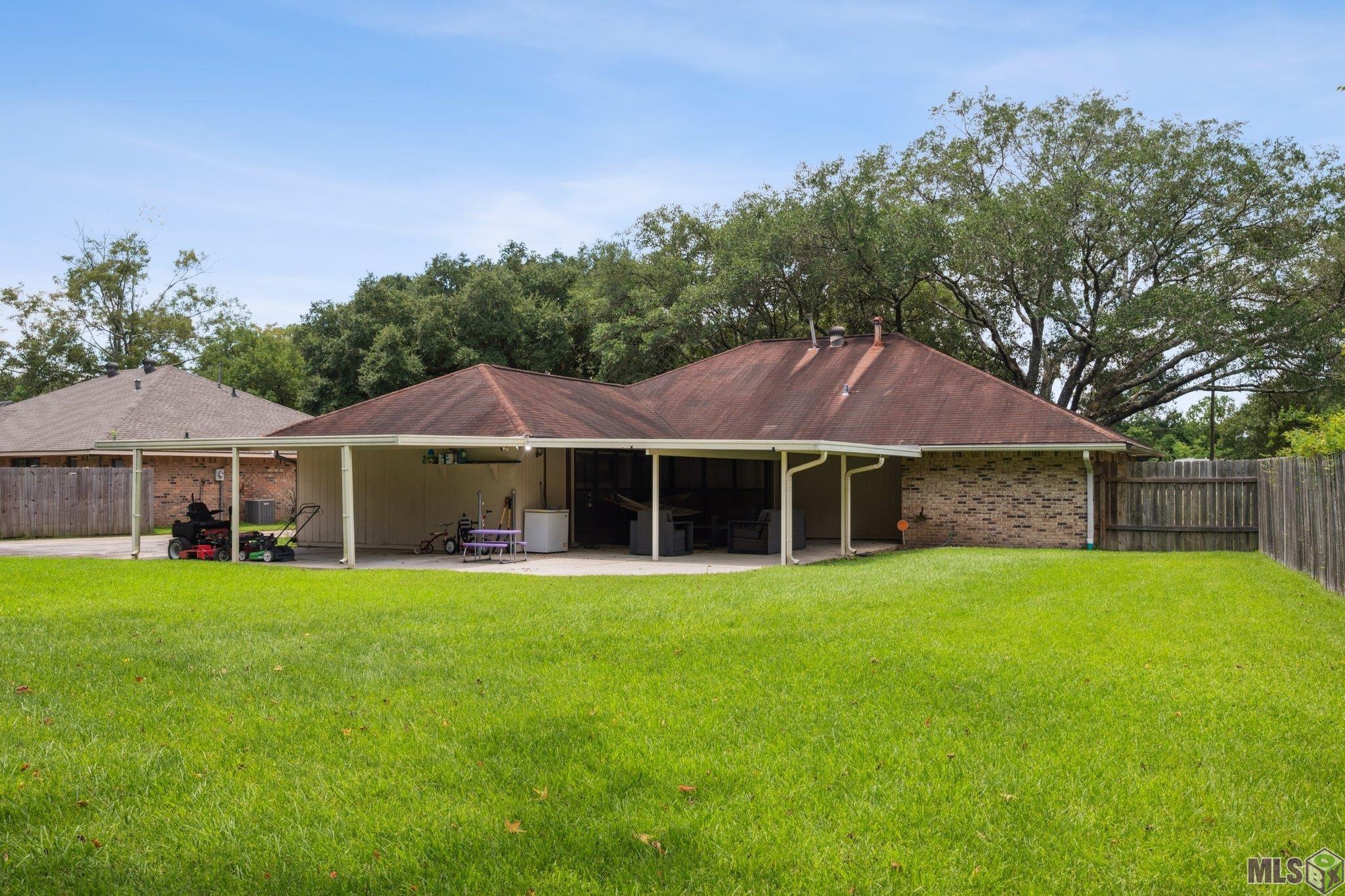 4426 Lassen Drive Baton Rouge, LA 70814 - Photo 18 of 19