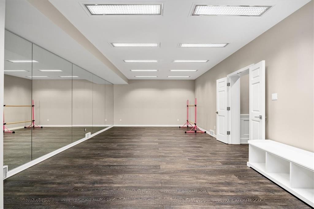 125 Justabout Road Venetia, PA 15367 - Photo 41 of 50 34x15 Perfect for gym space.