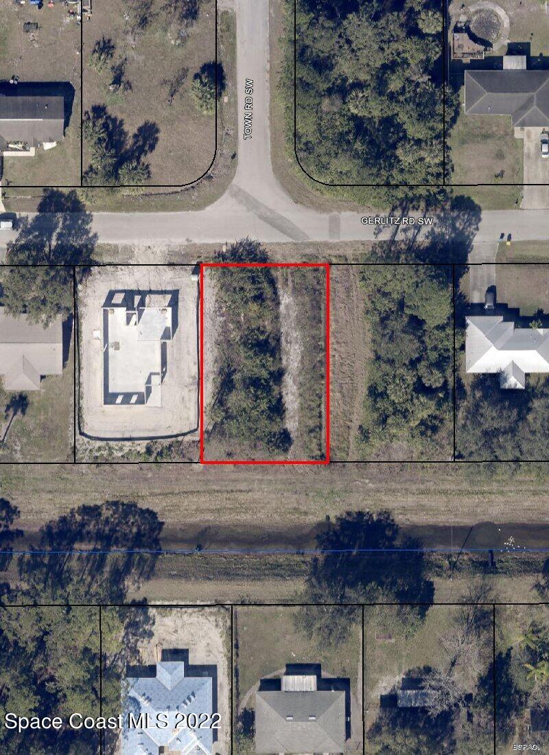 786 Gerlitz Road Southwest Palm Bay, FL 32908 - Photo 1 of 1 an aerial view of a house
