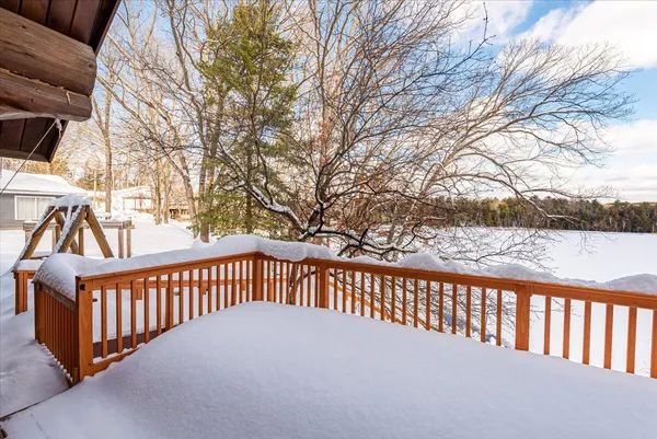 $600,000 | 11550 North Hilltop Drive, Irons, MI 49644